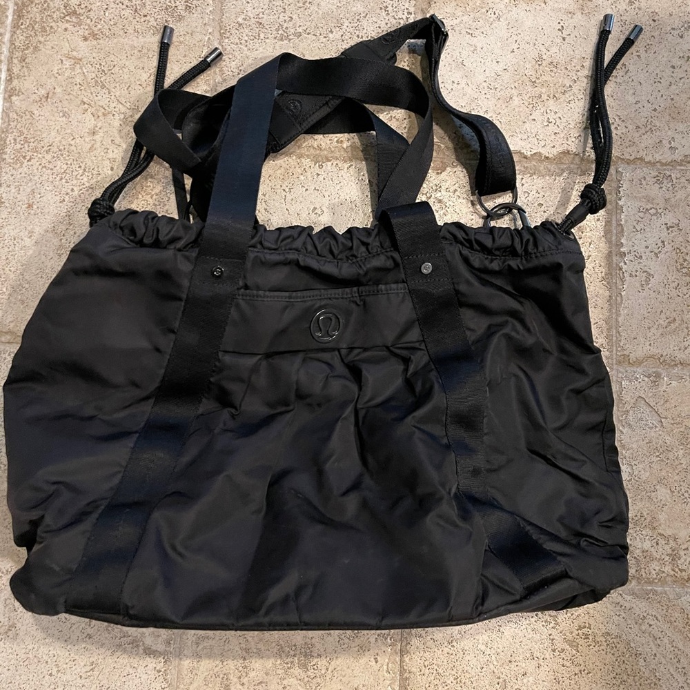 Rare Lululemon Yoga/gym bag